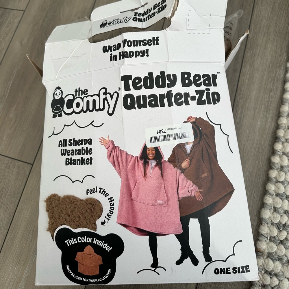 THE COMFY Original Teddy Bear Quarter-Zip